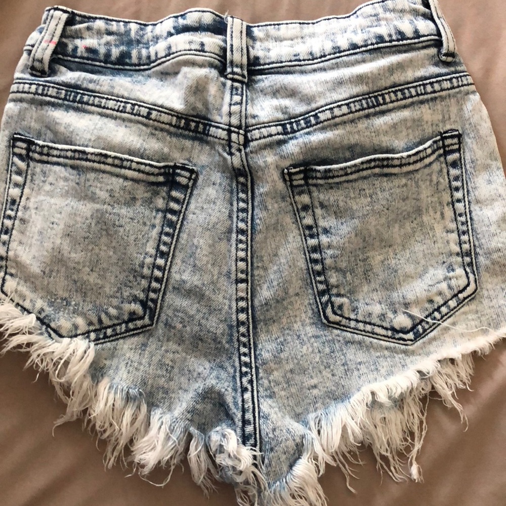 Jean Shorts - Picture 2 of 2